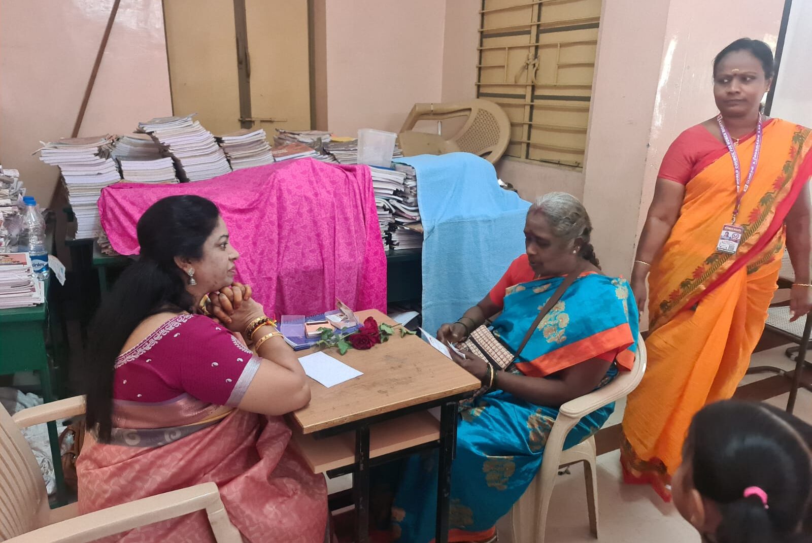 WhatsApp Image 2025-10-27 at 12.57.34 (1) WhatsApp Image 2025-10-27 at 12.57.34 (1)